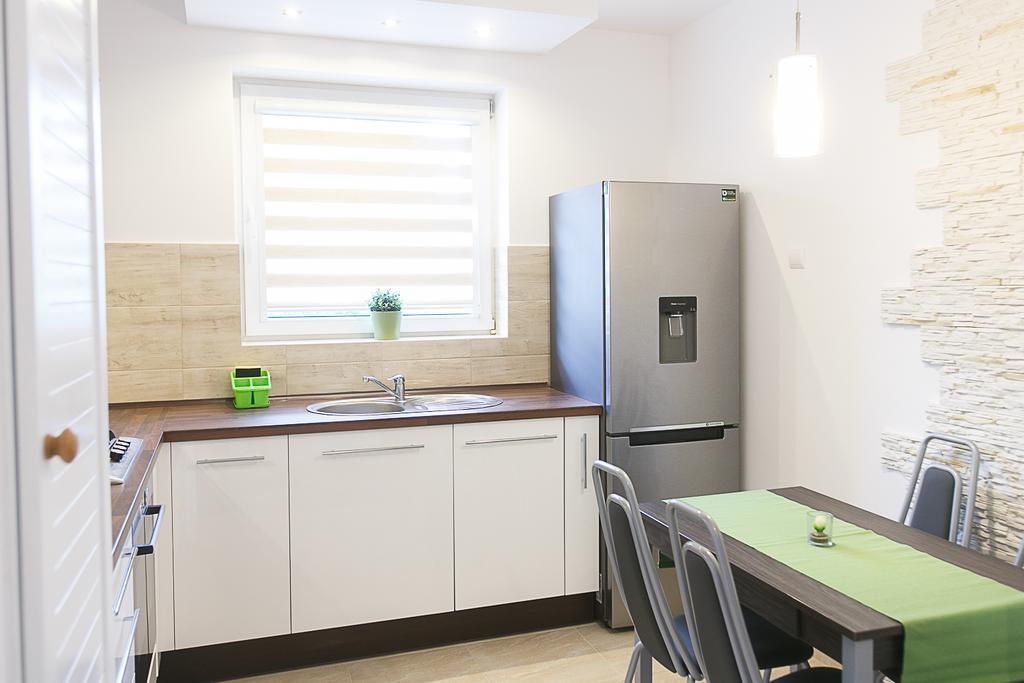 Nowoczesny Apartament Chrobrego Appartamento Danzica Esterno foto